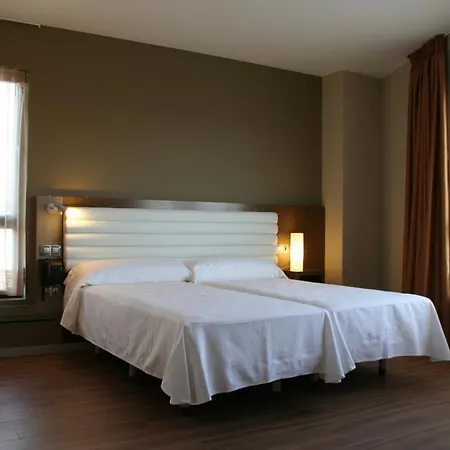 מלון Duero 3*
